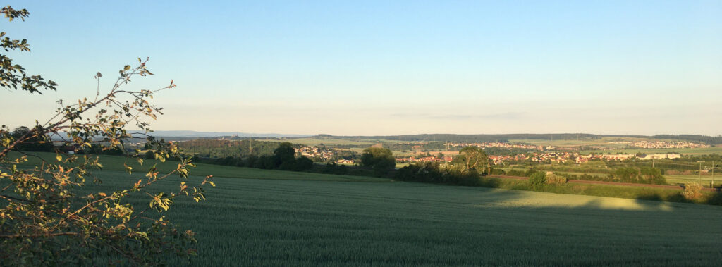 Blick in Richtung Münzenburg und geplante Anschlusstelle B3a/A5